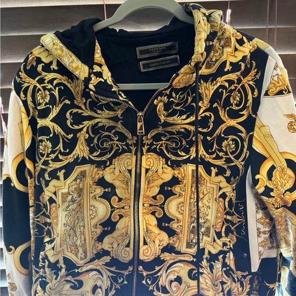 Versace Baroque Print Hoodie - Picture 2 of 3